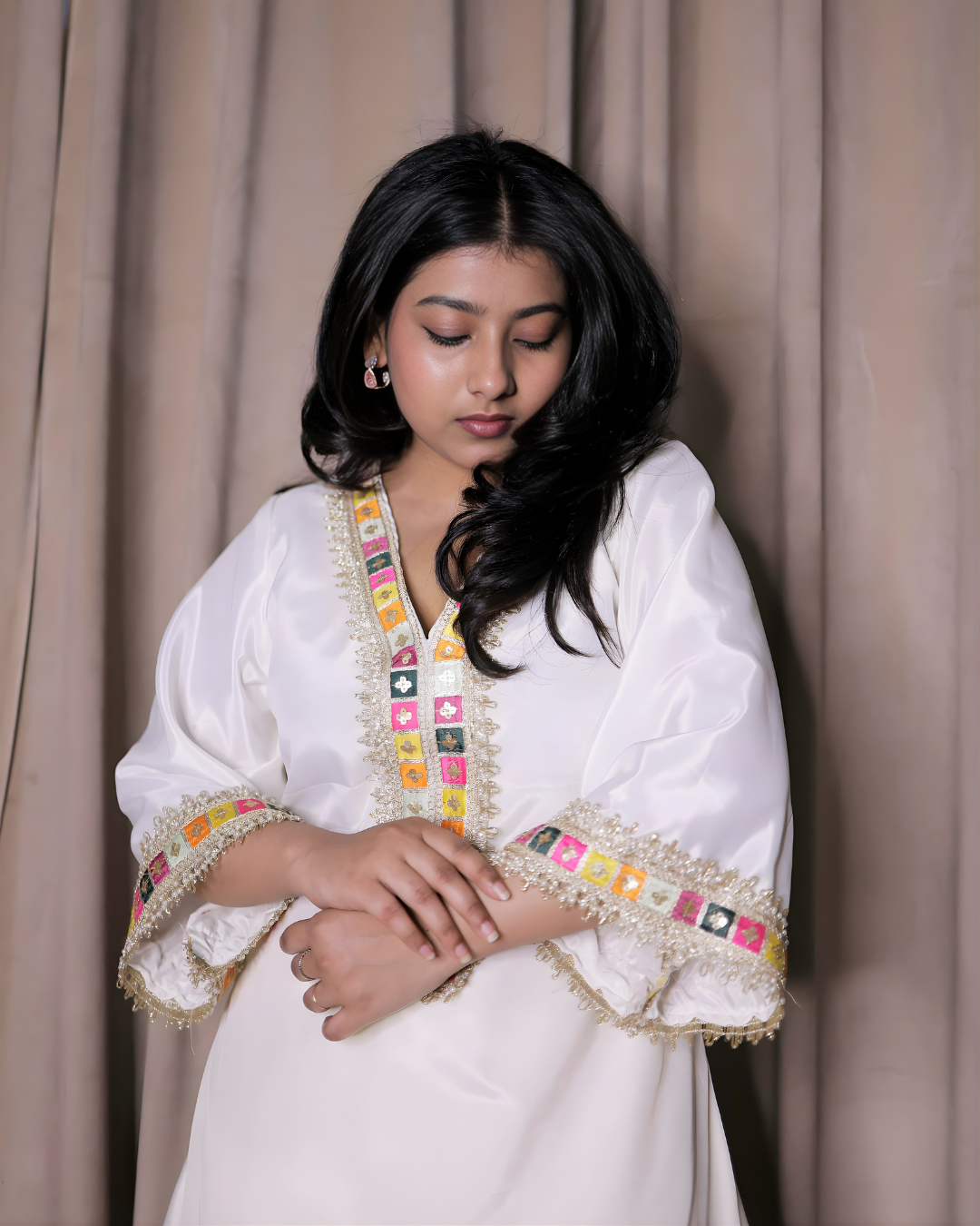 White Minimal Crepe Kurta Set