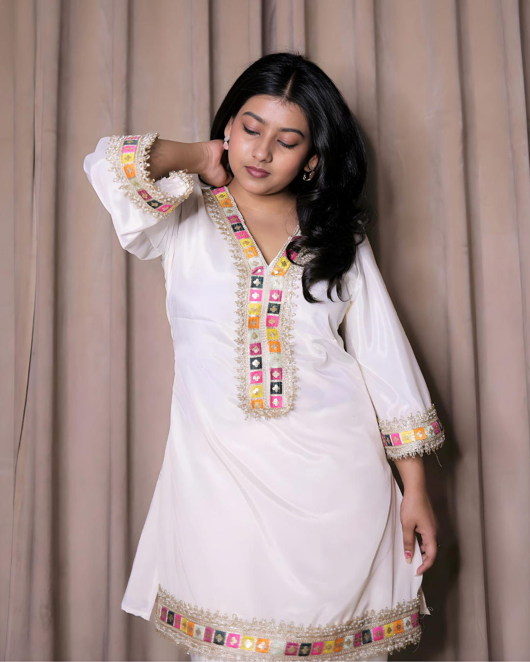 White Minimal Crepe Kurta Set